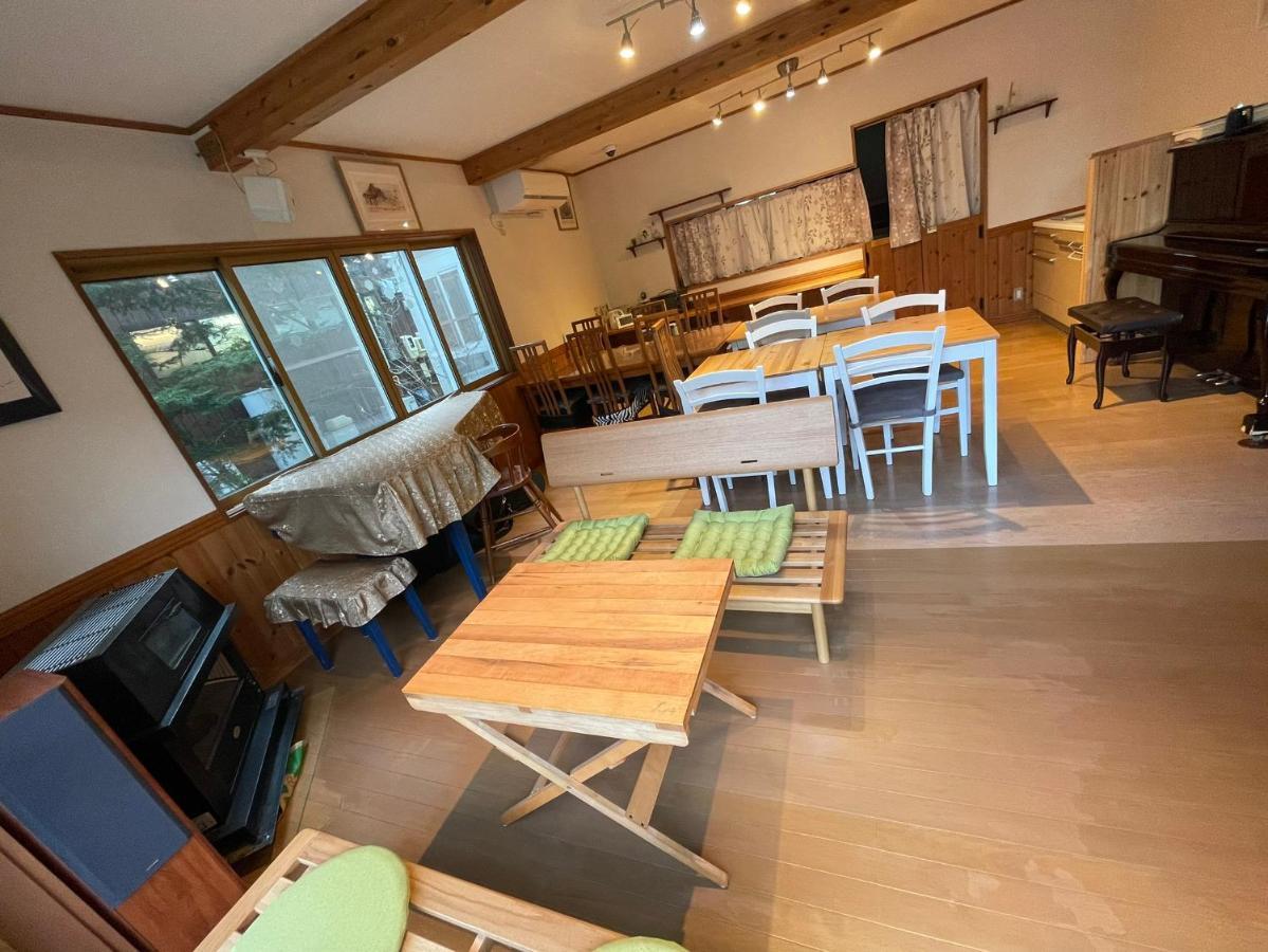 Guest House Chaconne Karuizawa Ngoại thất bức ảnh